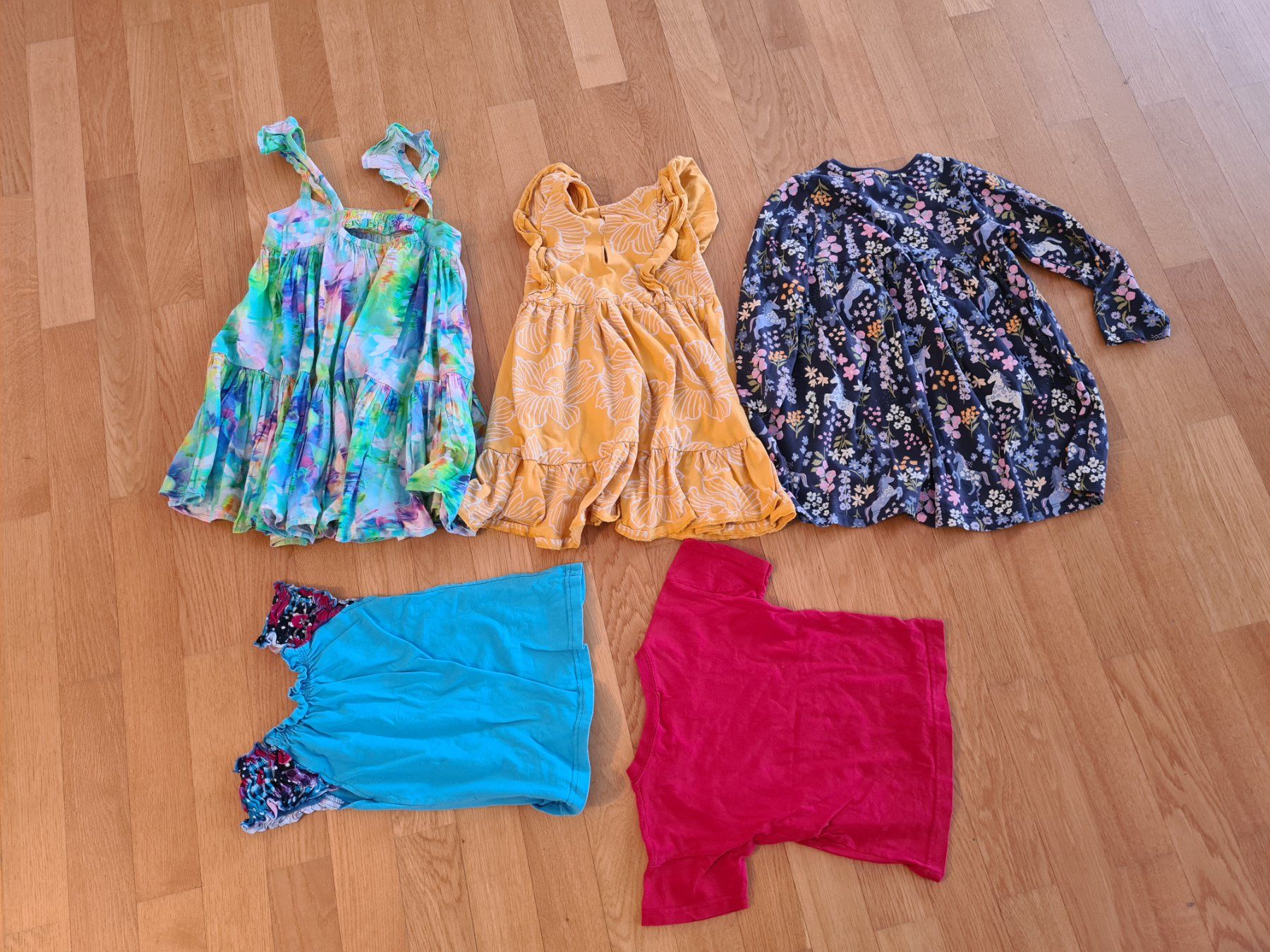 Next Lotti & Set di vestiti: Kleiderpaket Gr 110 – Usato da Zumikon venduto da daryona 2
