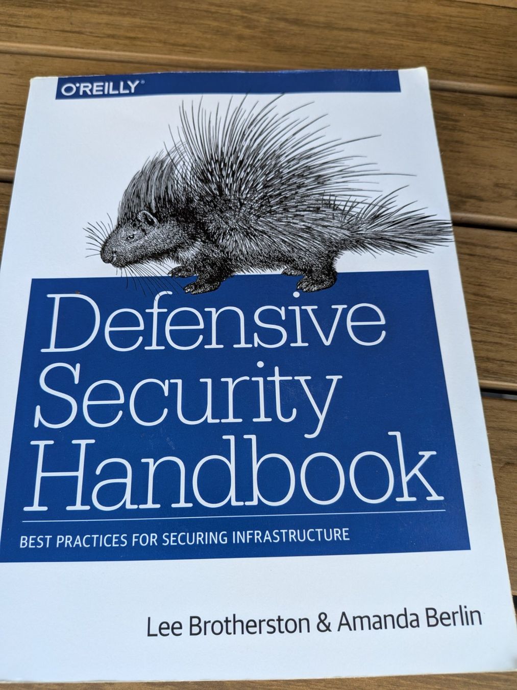 Bücher: Defense Security Handbook – Gebraucht aus Altstätten SG von aal_j768