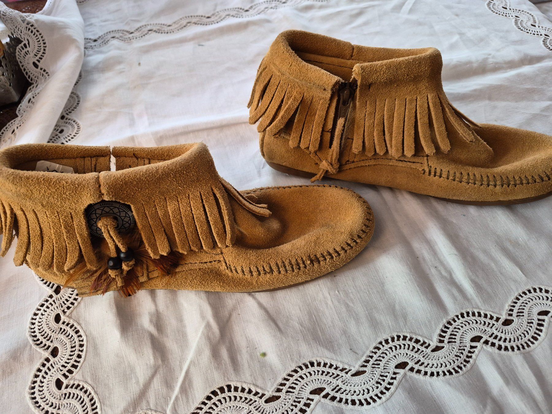 Scarpe da donna: Mocassins en daim Minne Tonka – Usato da charmoille venduto da mir_my9f 1