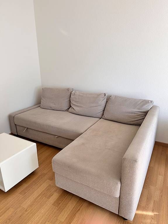 Divani: Bettsofa Beige 230x150 – Usato da Zürich venduto da Lanoar