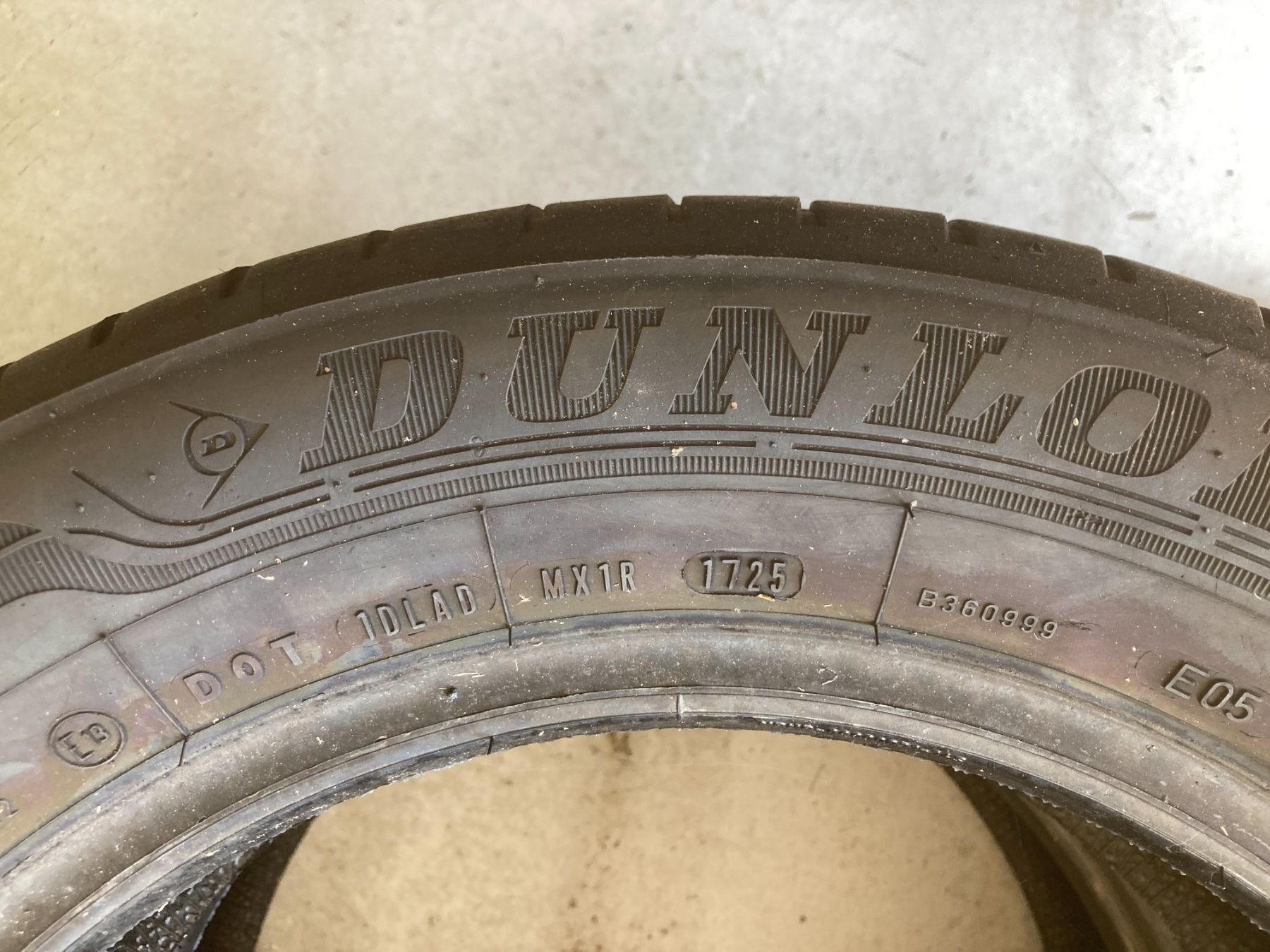 Dunlop Pneumatici & Ruote complete: 185/65R15 Sommerpneu Dunlup – Usato da Cham venduto da WB2223 1