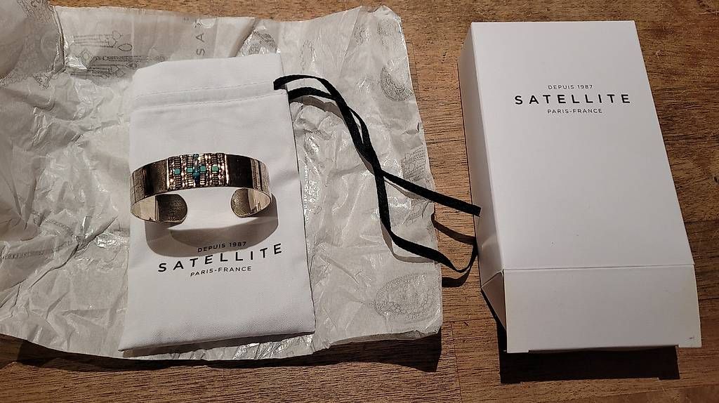 Armbänder & -reifen: bracelet satellite Paris – Gebraucht aus La Tour-de-Peilz von Lepuik 3