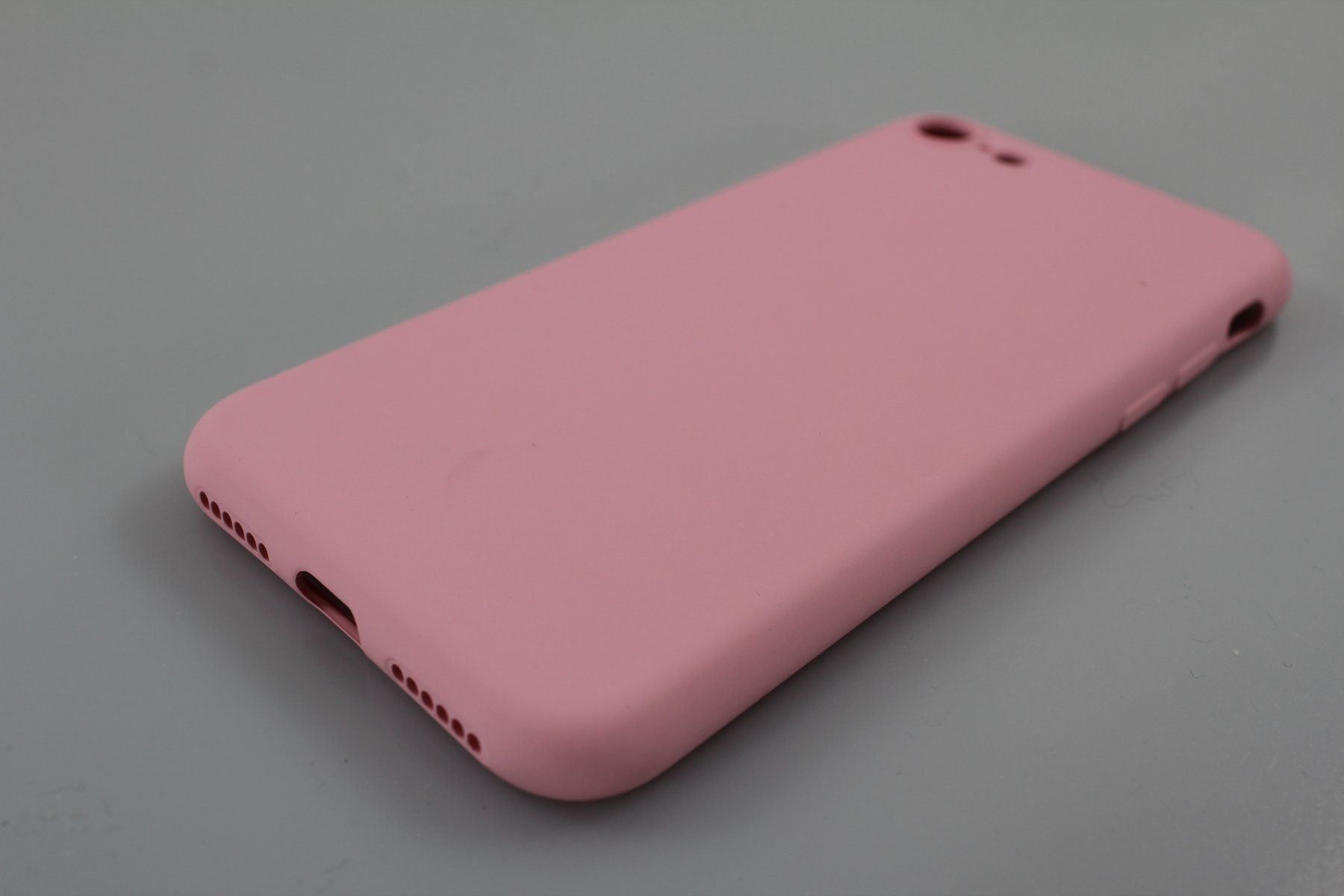 Covers & Schutzfolien: Iphone 7/8/SE(2020) Silikon Hülle Cover – Neu und originalverpackt aus Schaffhausen von ky-shop 1