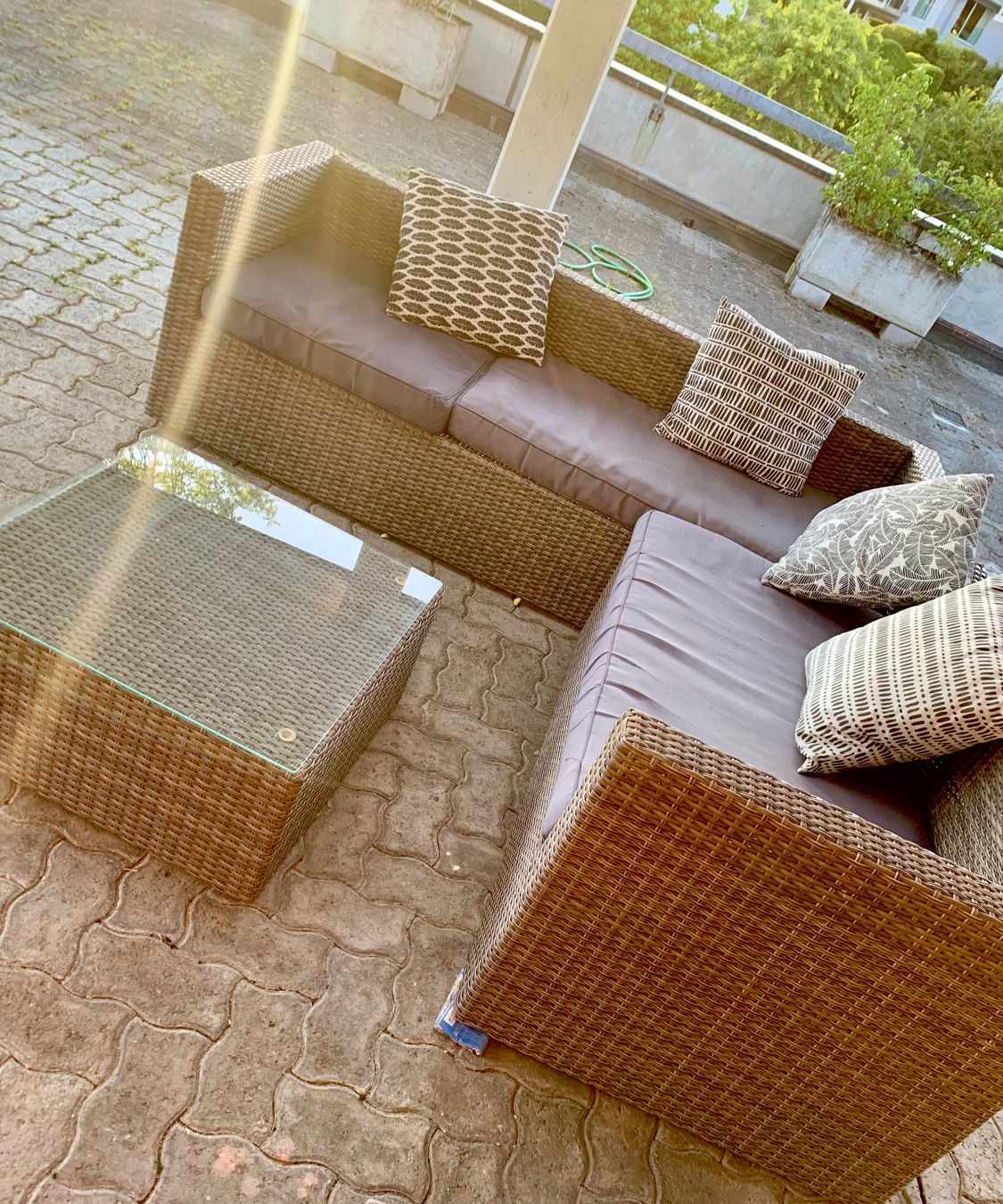 Set di tavolo e panche: Rattan Ecklounge 3-teilig für Garten oder Balkon – Usato da Männedorf venduto da jules_acer 7