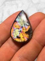 Labradorit Cabochon wunderschön mehrfarbig, 45ct