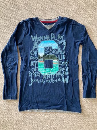 Jungen Langarmshirt Gr. 146 Fussball Street Style blau weiss