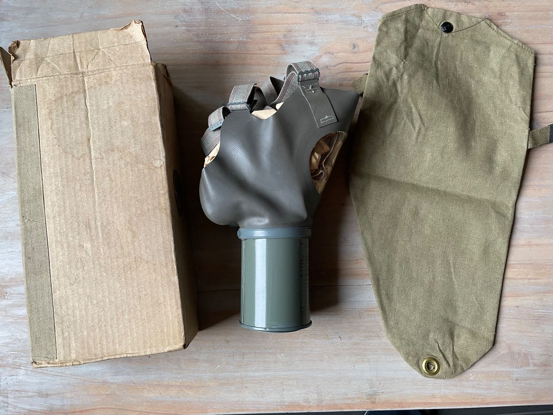 US Army Uniformi: Original WW2 us Gas Mask 1942 – Usato da Oberbütschel venduto da Woodie2005 1