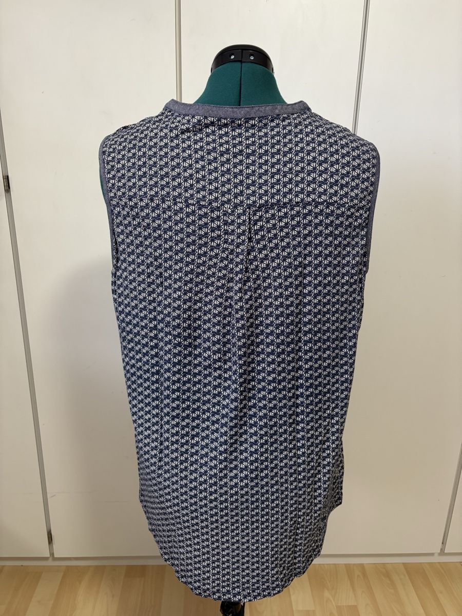 T-shirts: Damen T‘Shirt – Neuf (Voir description) à Thürnen par Lilie37 3