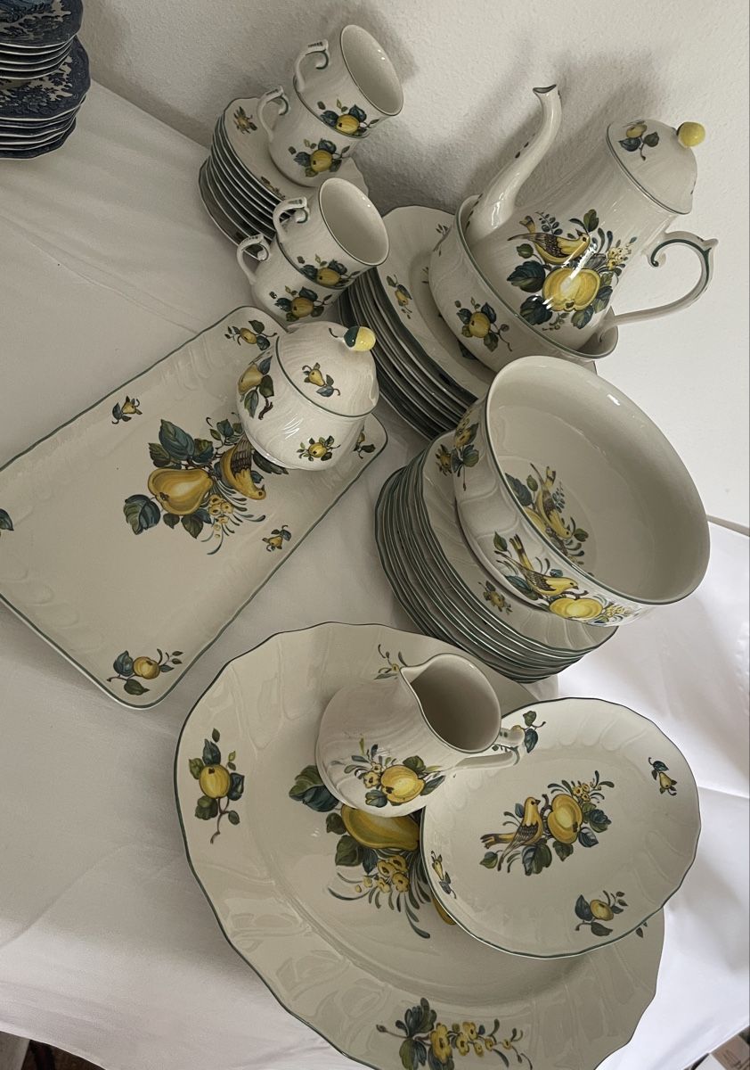 Villeroy & Boch Set di piatti: Geschirr – Usato da Arlesheim venduto da ren_5d2b 1