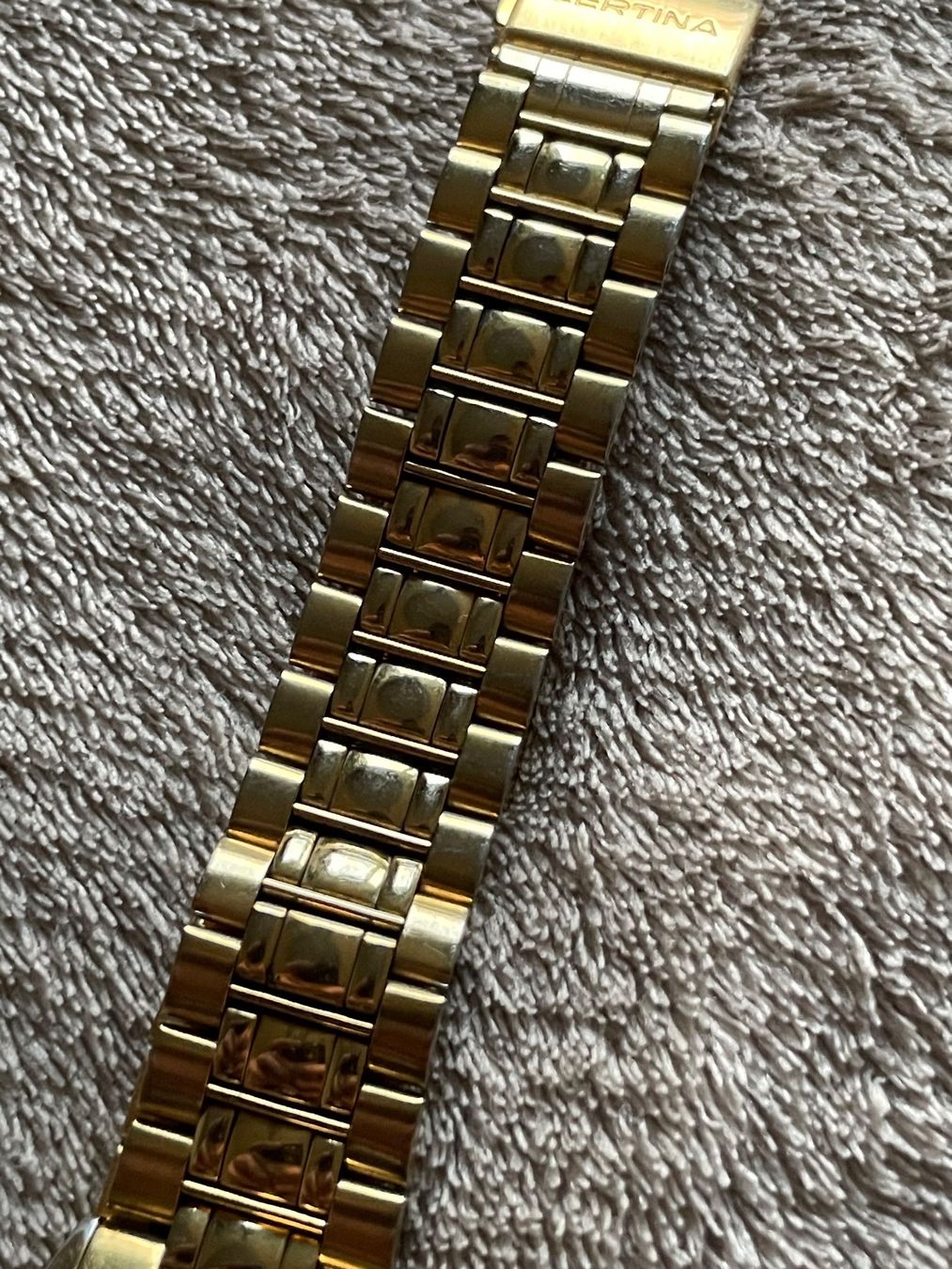Certina Orologi: Certina Quartz Armbanduhr Vintage – Usato da Niederwangen BE venduto da m_s13 3