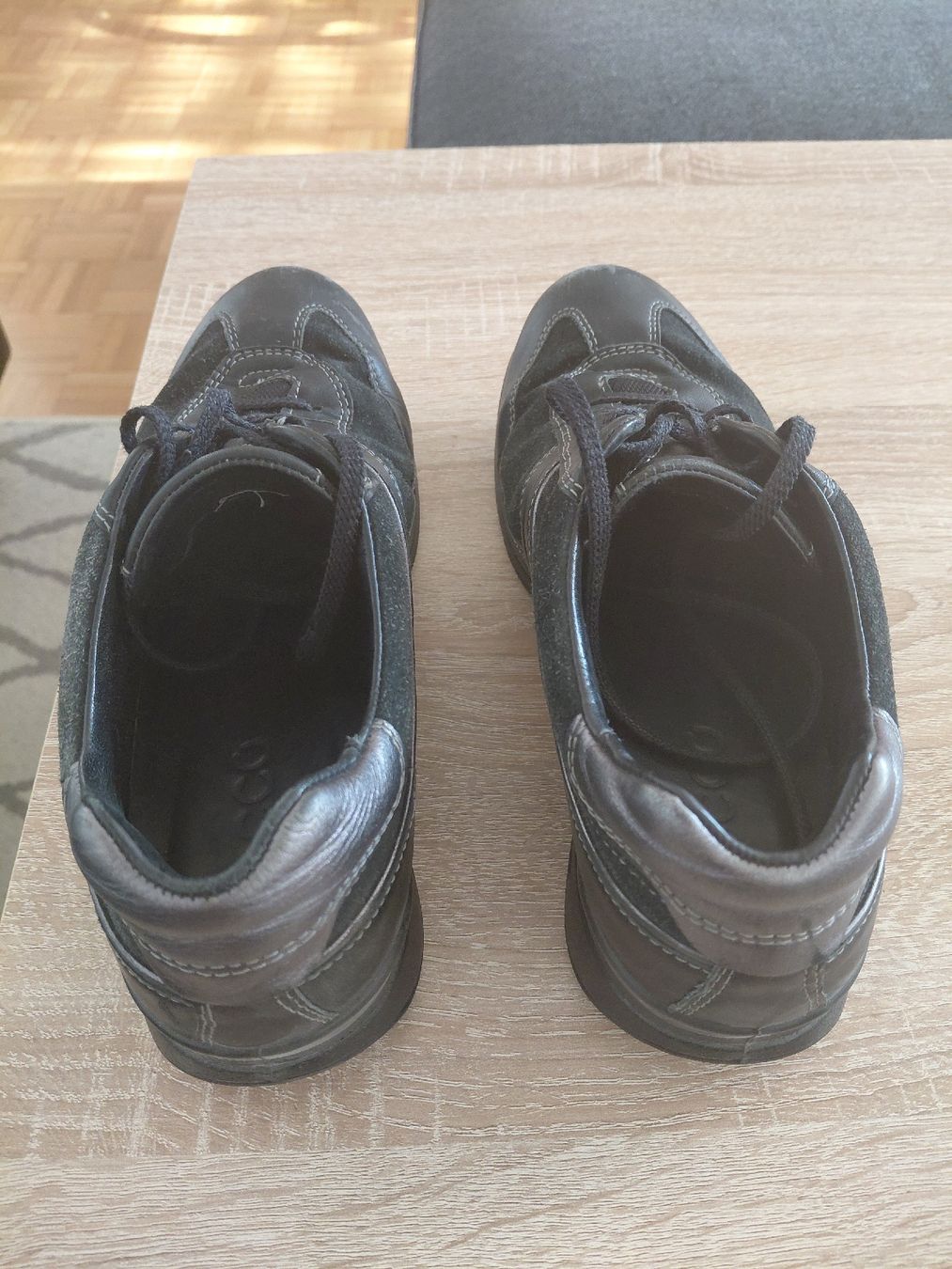 Scarpe da donna: SEHR ELEGANTER DAMENSCHUH – Usato da Embrach venduto da avesi 2