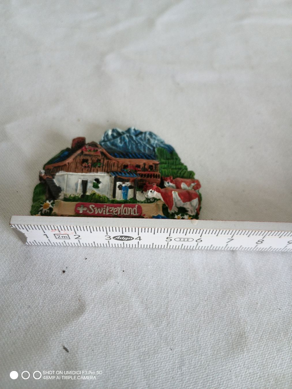 Statuette: Souvenir Schweiz Chalet Kühe Berge – Nuovo (secondo la descrizione) da Aarwangen venduto da to-hirschi 1