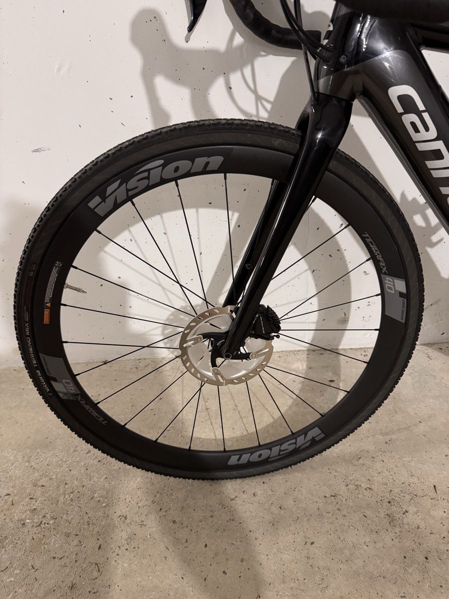 Cannondale Velos: Vélo de course électrique  – Gebraucht aus Vandoeuvres von nat_9gg8 2