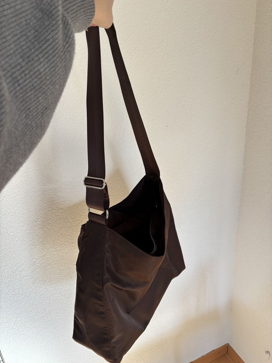 Borse: Braune Tasche - Weekday, wie neu! – Nuovo (secondo la descrizione) da Zürich venduto da joa_gp6m