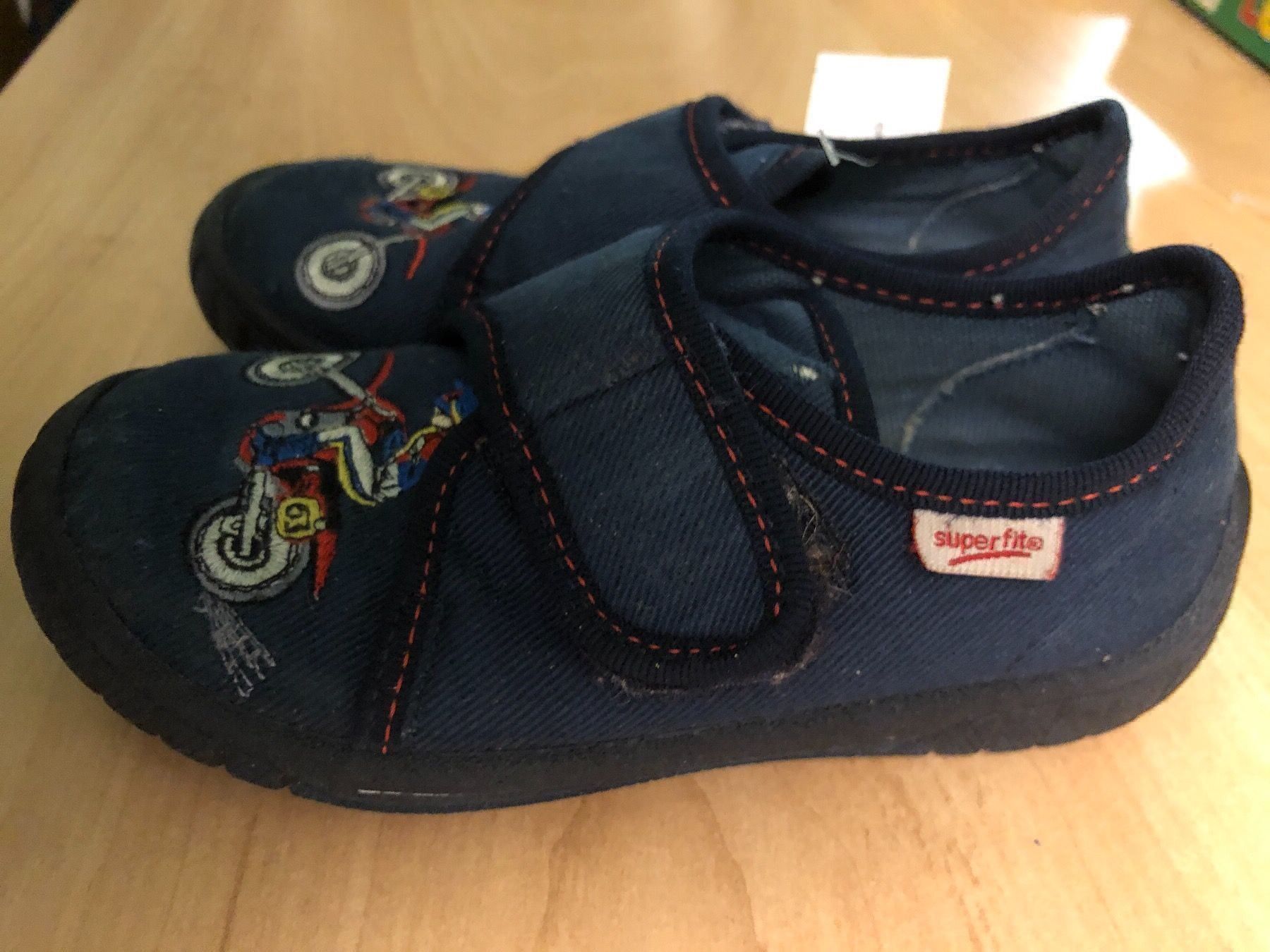 Superfit Scarpe per ragazzi: Superfit Finken Gr.25 – Usato da Obergerlafingen venduto da cabo4