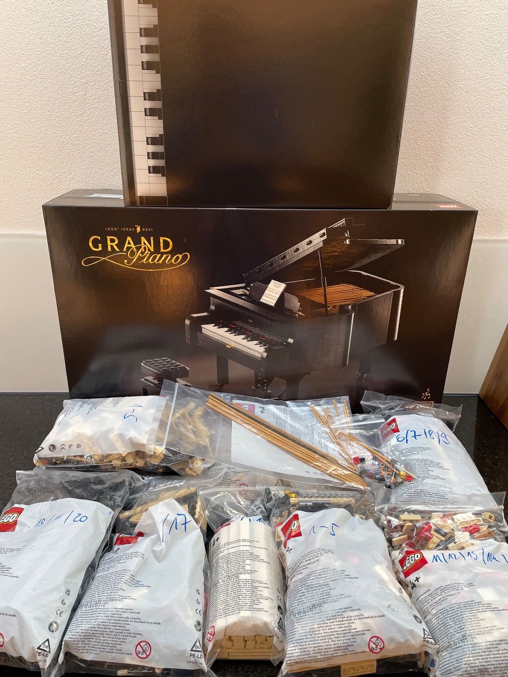 Lego Baukästen: Lego Ideas Grand Piano 21323 – Neu (gemäss Beschreibung) aus Täuffelen von  5