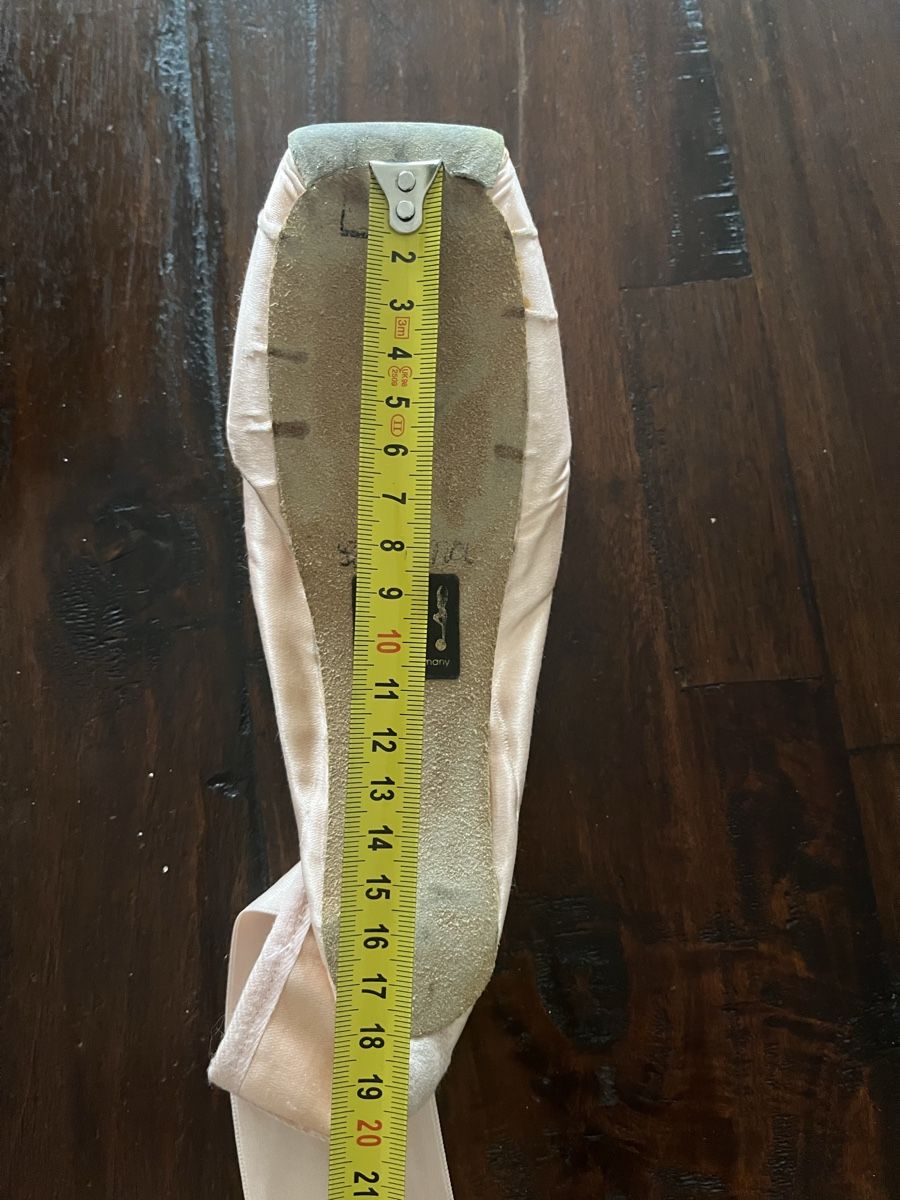 Schuhe für Mädchen: Spitzenschuhe Ballett Schuhe Gr 29 – Gebraucht aus Uetikon am See von erz13 1