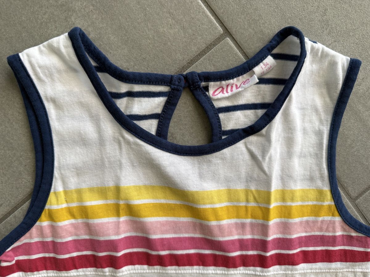 Tute: Jumpsuit Grösse 134 – Usato da Mägenwil venduto da Bienchen8 2