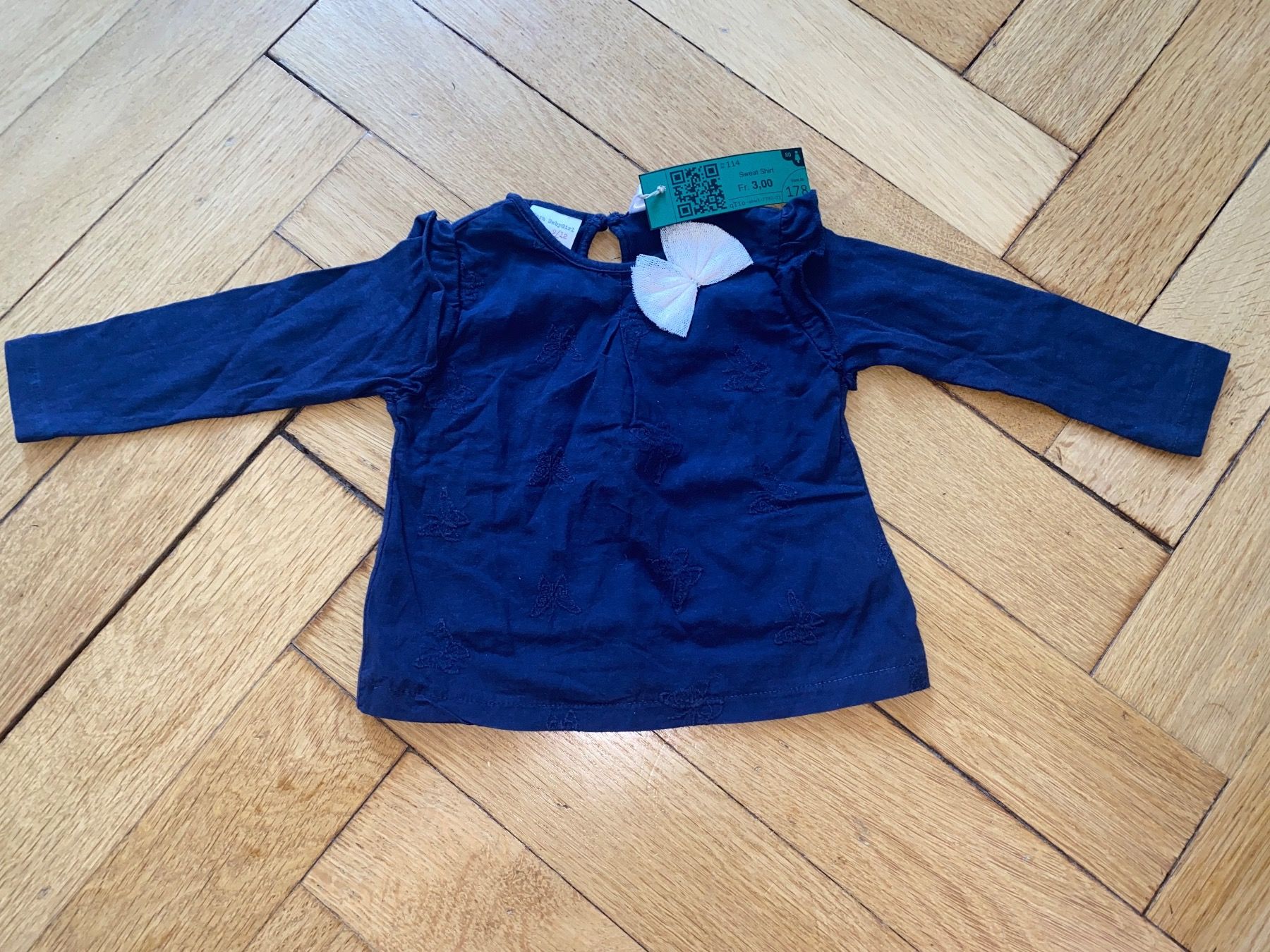 Pullover & Sweatshirts: Sweat Shirt Baumwolle Gr. 80 – Gebraucht aus Bern von Elisa64