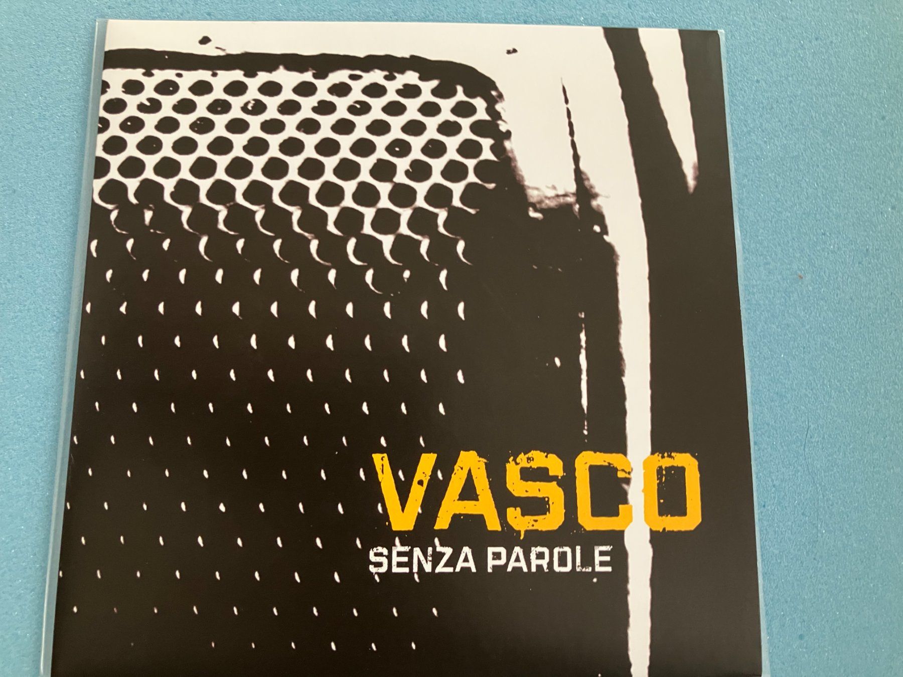 Dischi in vinile: Vasco Rossi – Nuovo (secondo la descrizione) da Aarwangen venduto da Jukebox3