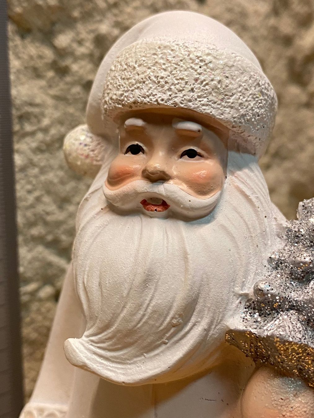 Alle Dekorationen: Weihnachtsmann aus Gips mit Weihnachtsbaum, 19 cm – Gebraucht aus St.Gallen von kingsamas 6