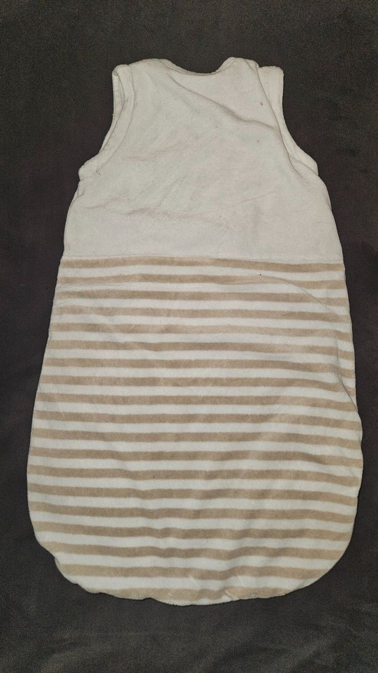 C&A Pyjamas & Ähnliches: Gigoteuse bébé 6-9 mois – Gebraucht aus Neuchâtel von Vflash 1