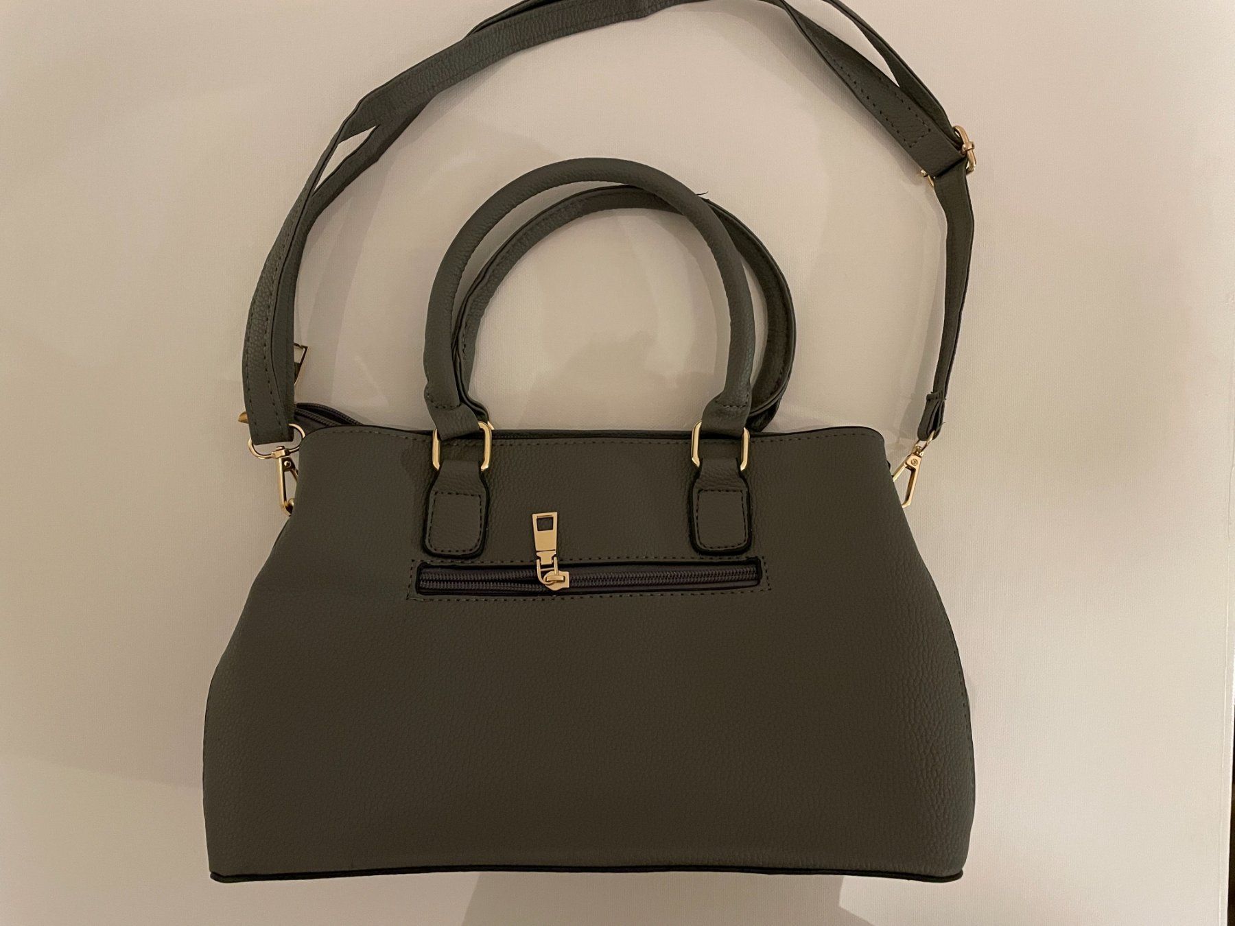 Taschen für Damen: Elegant Gray Bag – Neu (gemäss Beschreibung) aus Chiasso von Er_Mon 1