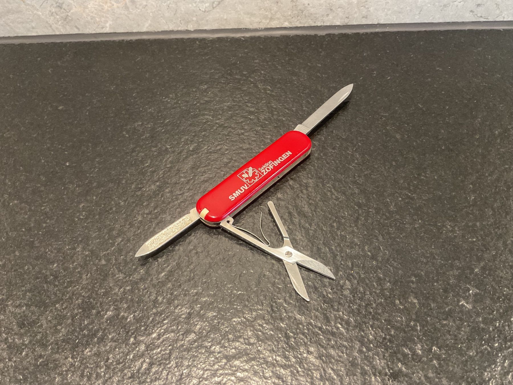 Victorinox Taschenmesser: Couteau de poche – Gebraucht aus Neuchâtel von sta_7qfy 1