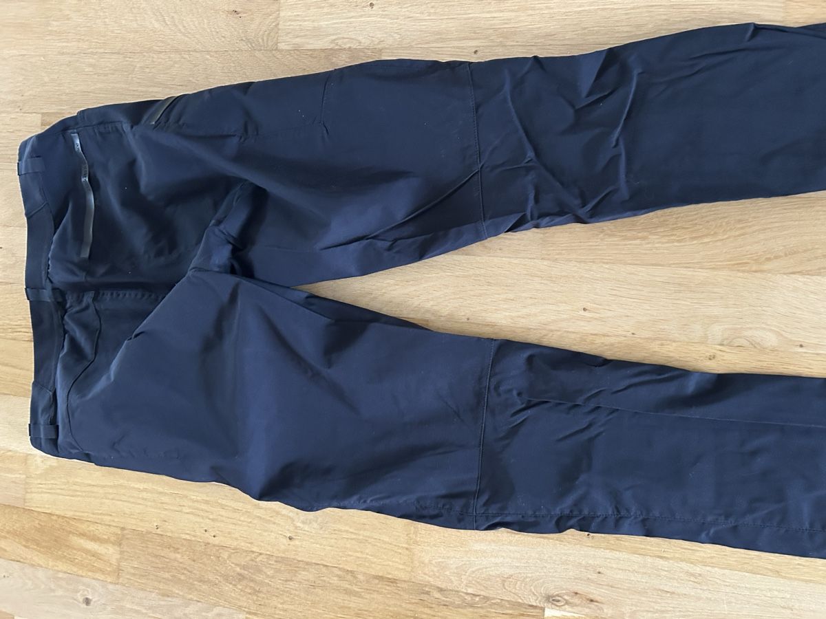 Peak Performance Pantaloni: Peak Performance – Usato da Dietlikon venduto da tina0703 1