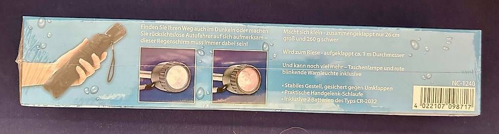 Ombrelli: Regenschirm mit LED Leuchte – Usato da Zürich venduto da Cjjgj 1