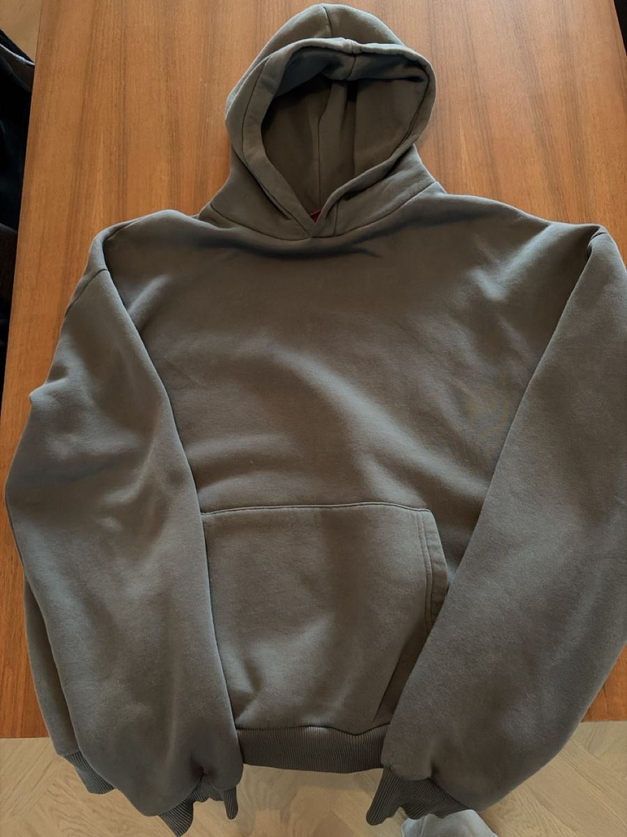 Maglioni & Felpe: Grauer Pullover von Prohibited – Nuovo (secondo la descrizione) da Dietikon venduto da me9_mh2j