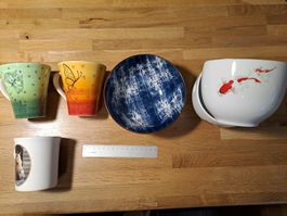 3 mugs and 3 bowls
