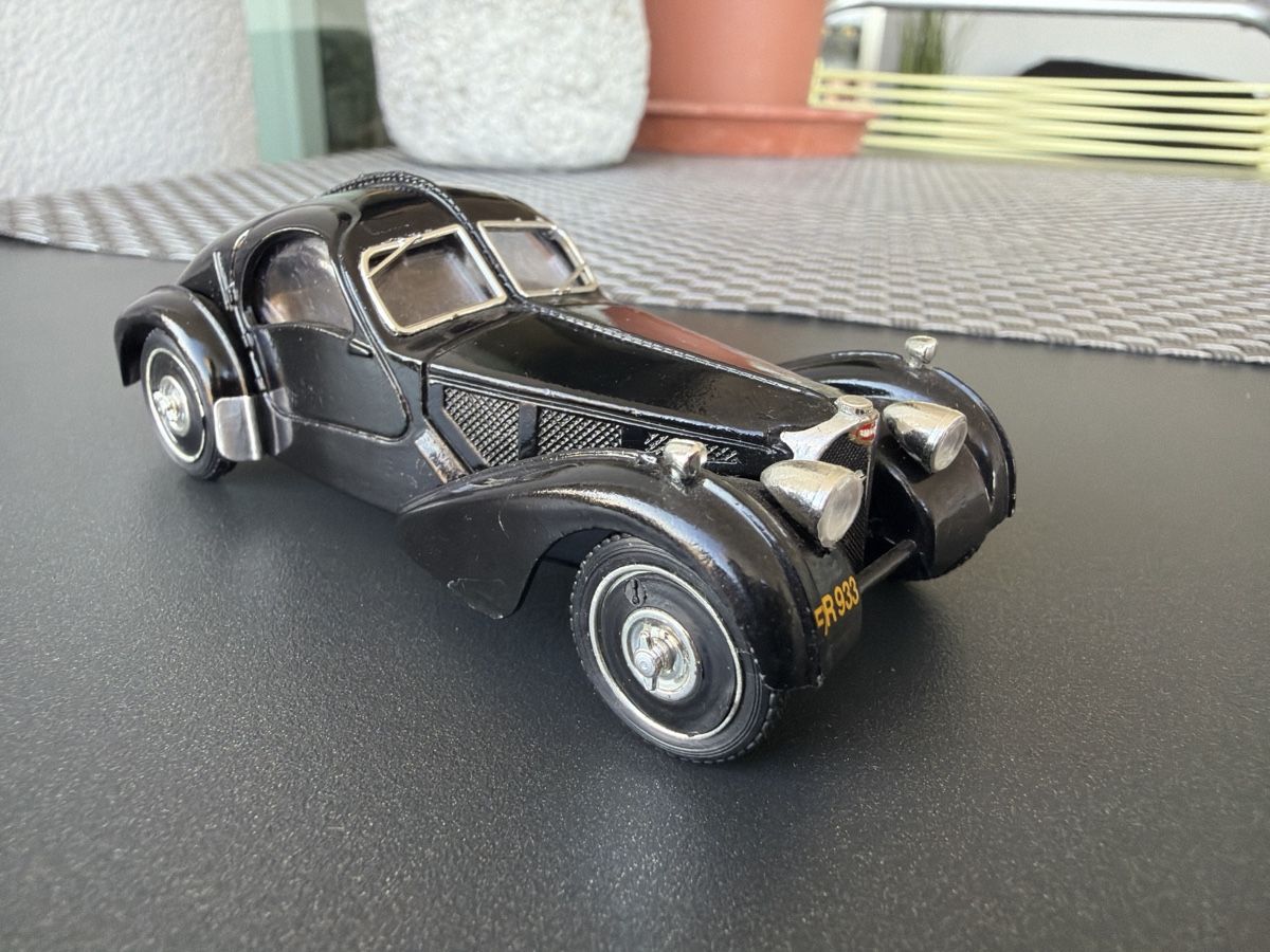 Brumm Modellini d'auto: Bugatti 57 S - 1/43 - Brumm – Usato da Wolfwil venduto da Rolex1 4