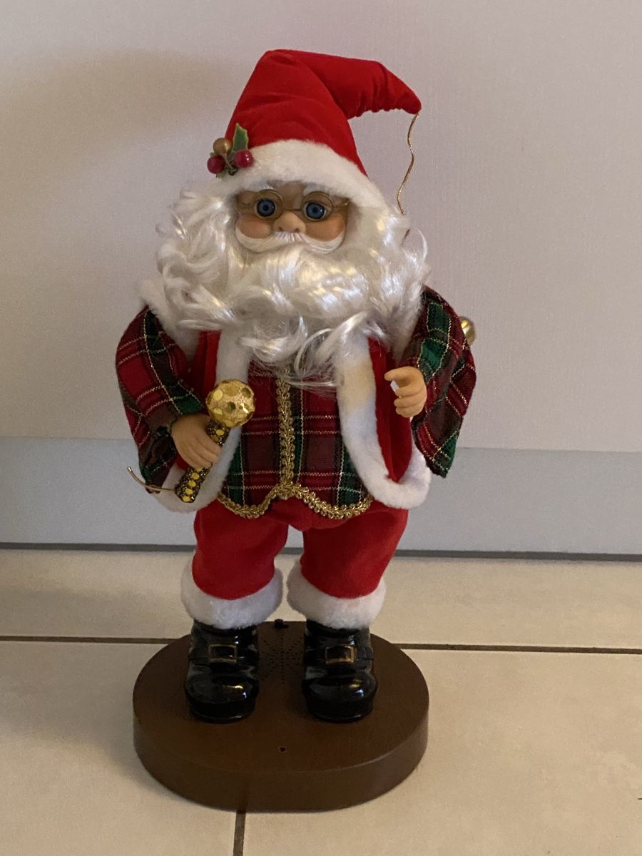 Statuette: Singender Weihnachtsmann / Samichlaus / St. Nikolaus – Usato da Dietlikon venduto da Trukaip