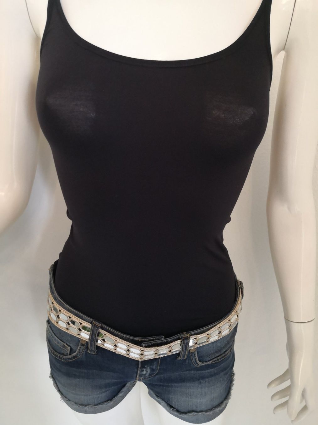 Mango Top: 🤩MANGO TOP SCHWARZ GLÄNZEND – Nuovo (secondo la descrizione) da Olten venduto da Naja-Twins-Twins 9