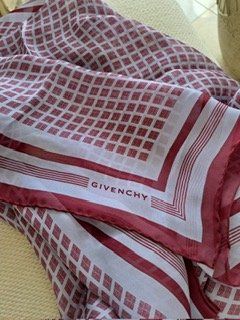schöner, edler Chiffon-Seiden-Schal von GIVENCHY