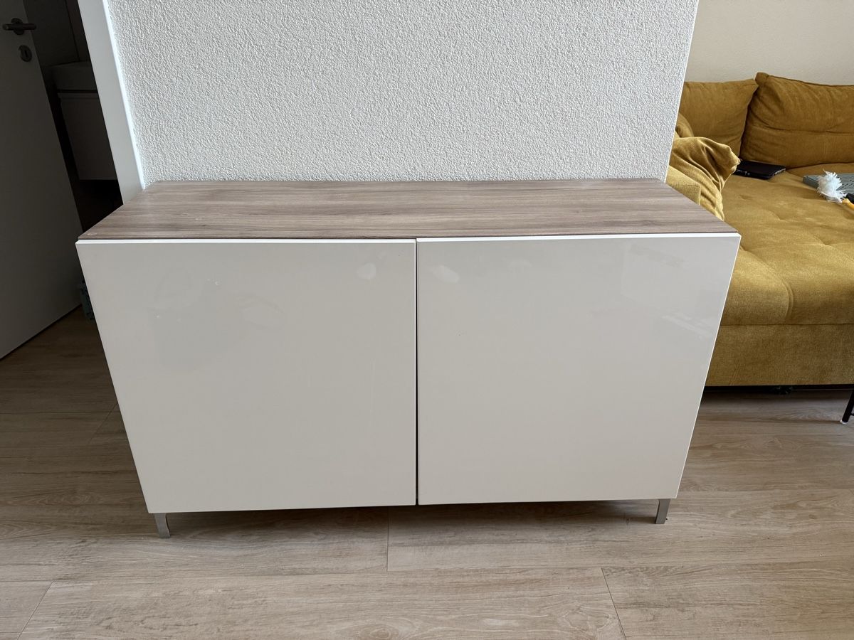 Kommoden: Sideboard/Kommode weiss – Gebraucht aus Mägenwil von kimtass