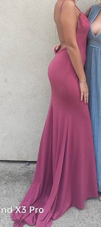 Kleider: Rückenfreies Abendkleid mit Schleppe – Gebraucht aus Zürich von Takili123 1