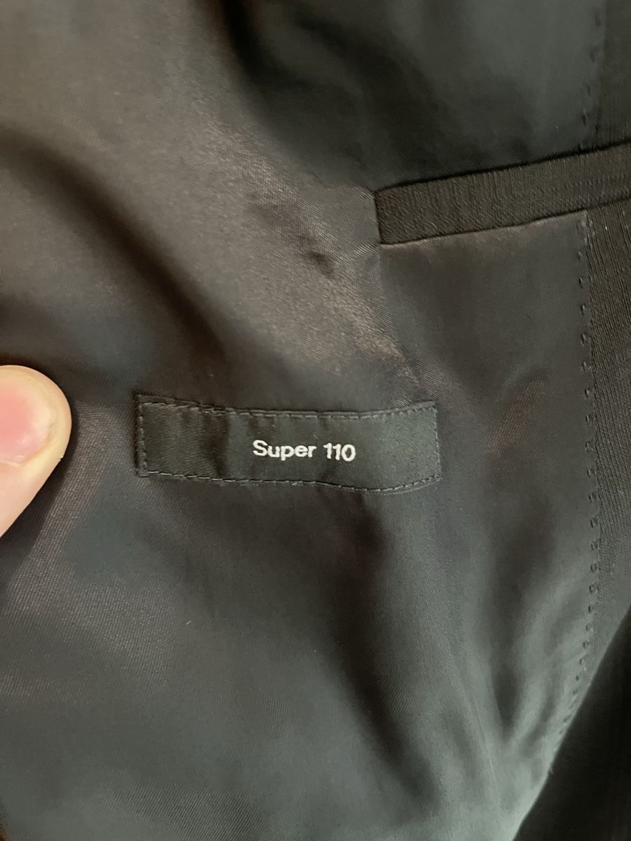 Hugo Boss Completi: Hugo Boss Anzug mit Hose – Usato da Reinach BL venduto da Jorge20 2