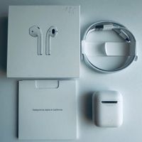 Original Apple AirPods 2 Kopfhörer Wireless Lightning Kabel