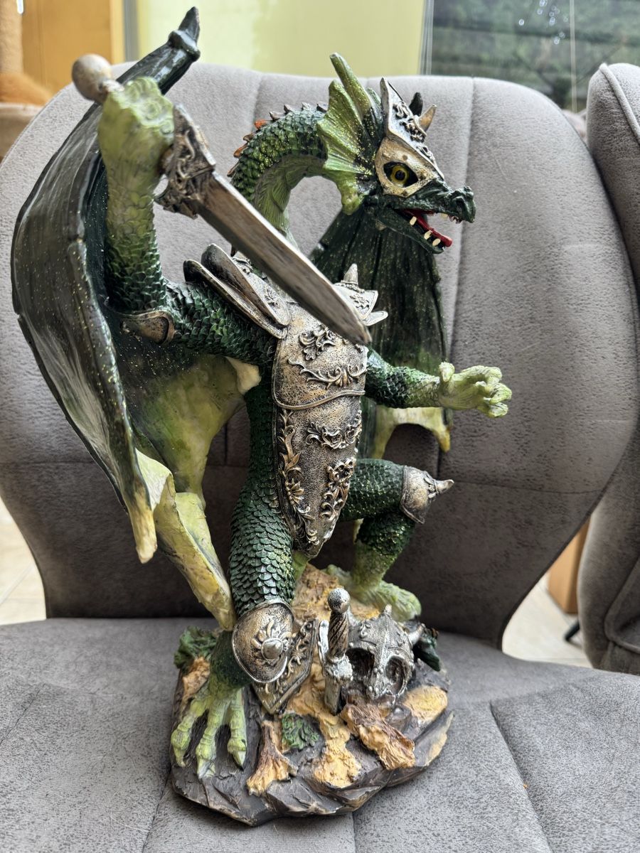Tutte le decorazioni: Drache Figur, Sammlerstück – Usato da Thun venduto da Pfausi1966 1
