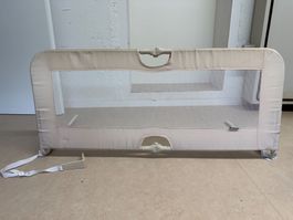 Rausfallschutz für Kinderbett