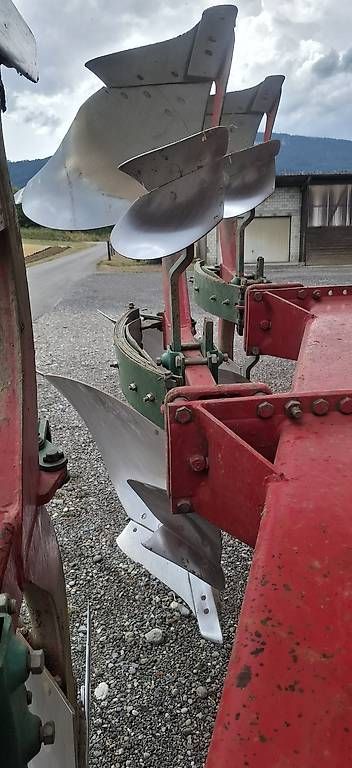 Pflüge: Kverneland Pflug – Gebraucht aus Oberbipp von Vomhof 1