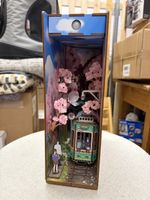 Tonecheer Sakura Travel - Book Nook