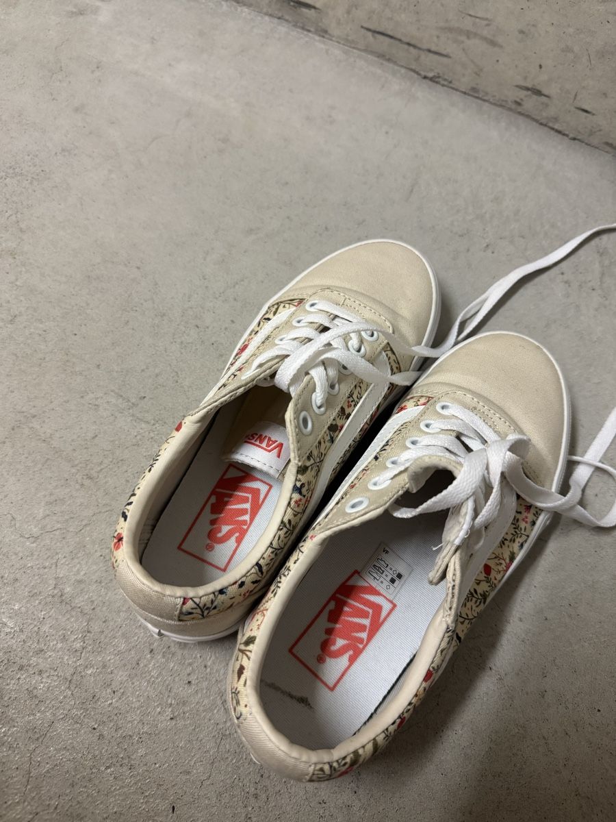 Vans Scarpe da donna: Vans mit Blümchenmuster – Nuovo (secondo la descrizione) da Winterthur venduto da ste_5vfj 3