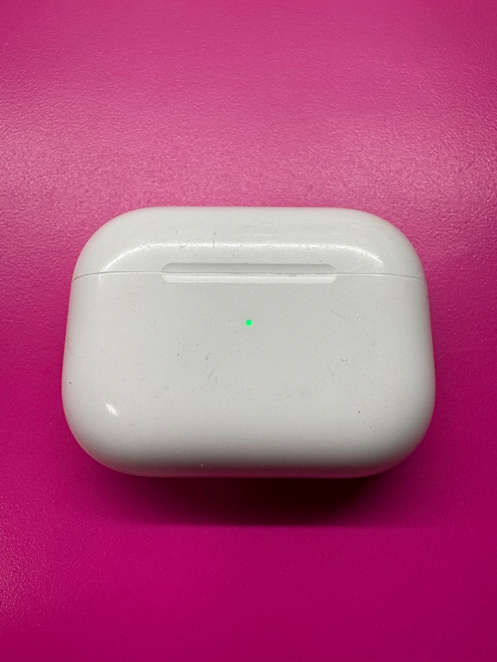 Apple Cuffie: Apple AirPods Pro 1 charging case (A 2190). – Usato da Lausanne venduto da Zorrus77 1
