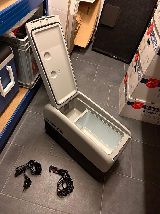 Kühlschrank: Camping Kühlschrank Dometic CF16 CoolFreeze, 12V/24V/230V – Gebraucht aus Paspels von filipolipi 2