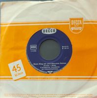 Vinyl Single Caterina Valente - Einen Ring mit zwei blutrote