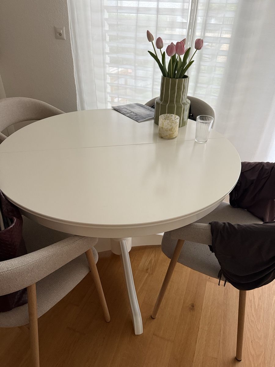 Tables: Esstisch ROSENTORP – D'occasion à Erschwil par norge99