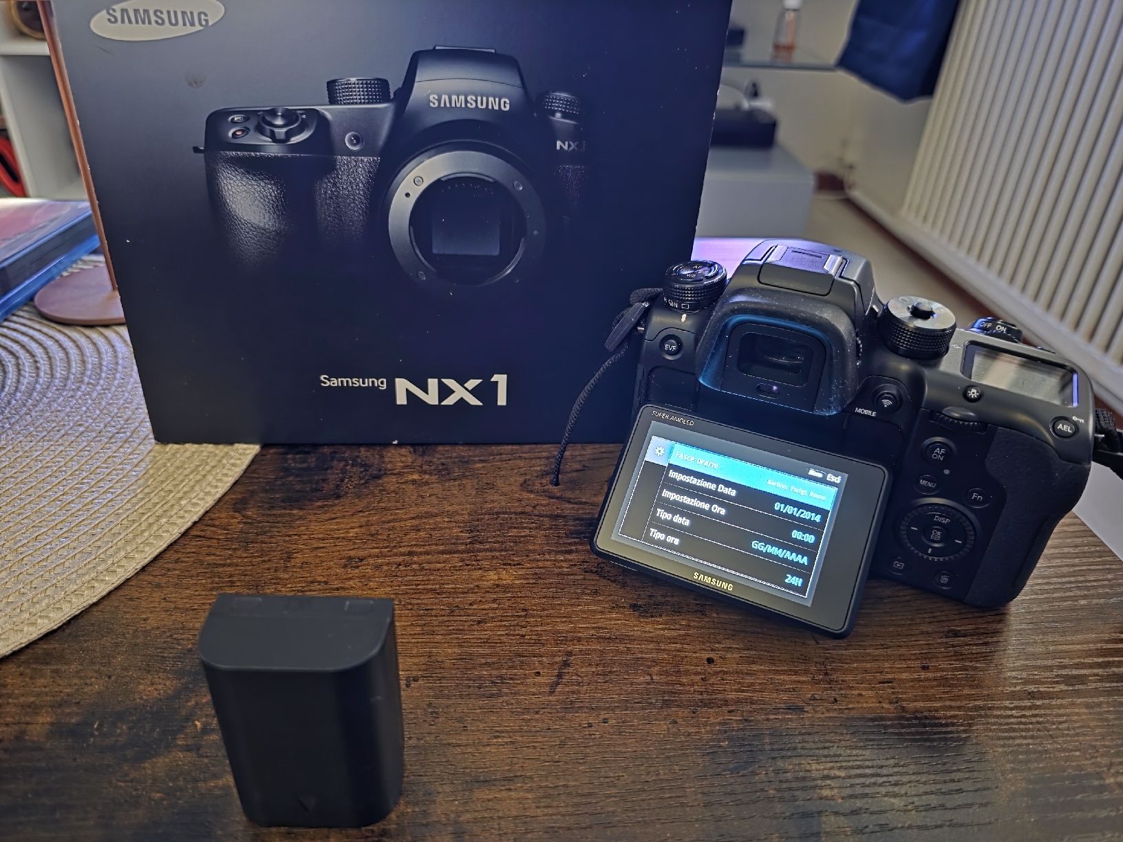 Samsung Fotocamera: Samsung NX1 kit – Usato da Dübendorf venduto da L1422141q 3